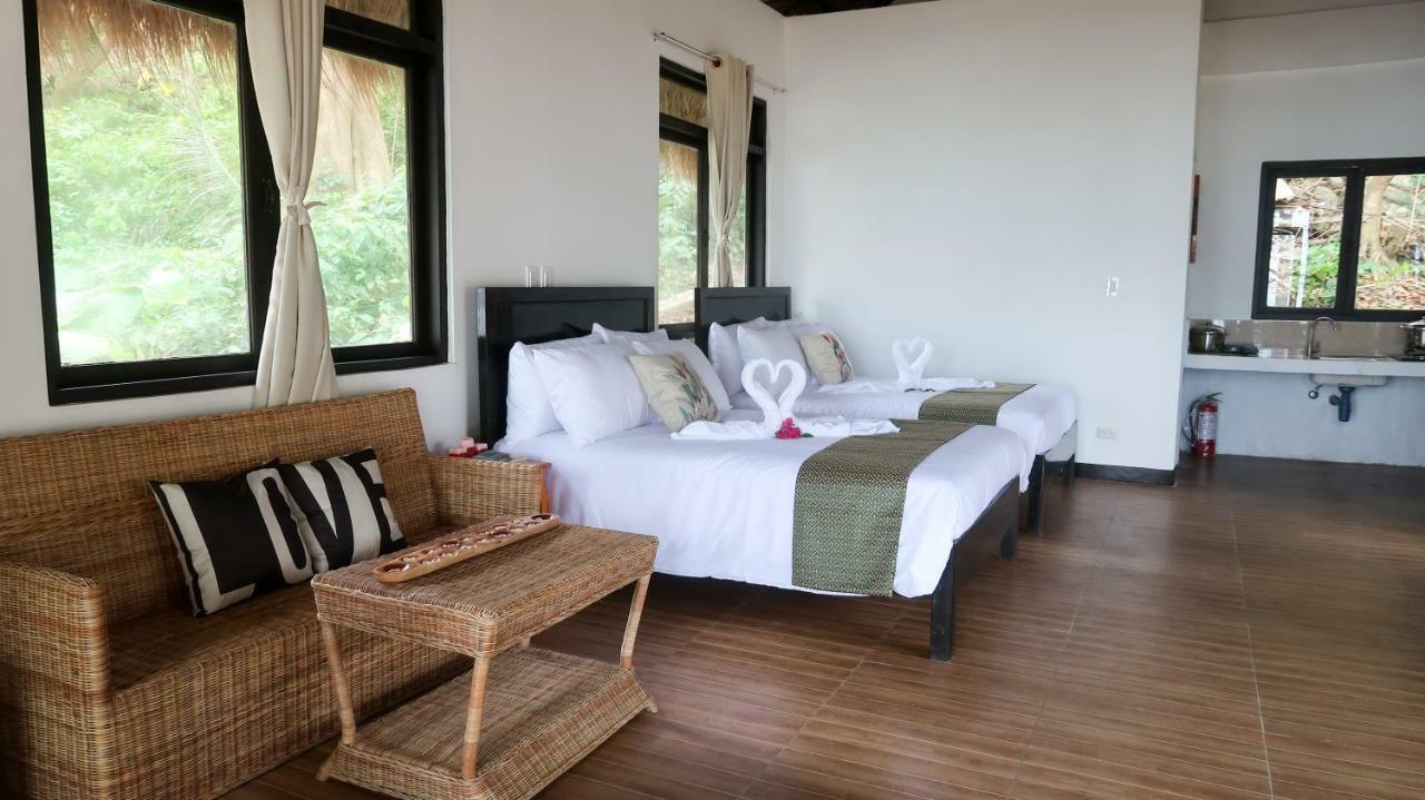 Moon Beach Villas El Nido Exterior photo