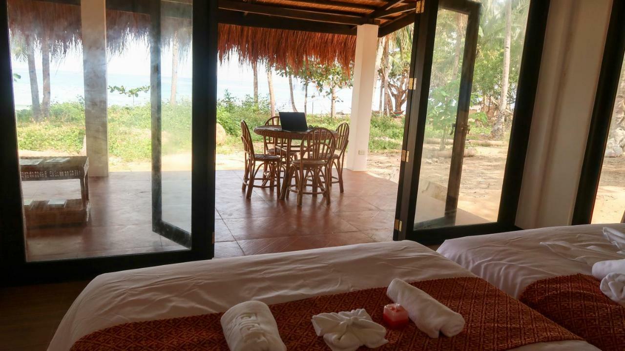 Moon Beach Villas El Nido Exterior photo